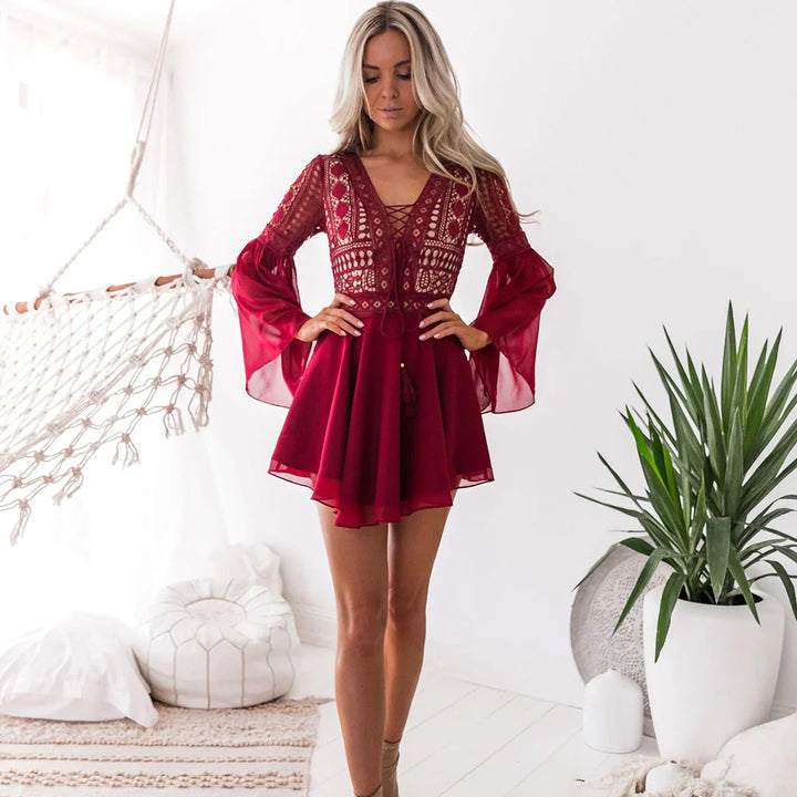 Robe courte bohème à manches longues | Élégance légère pour vos journées d'été