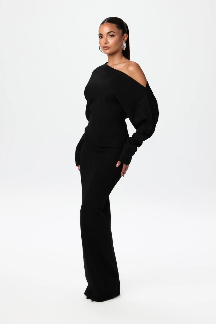 Robe pull épaule dénudée | Confort chic