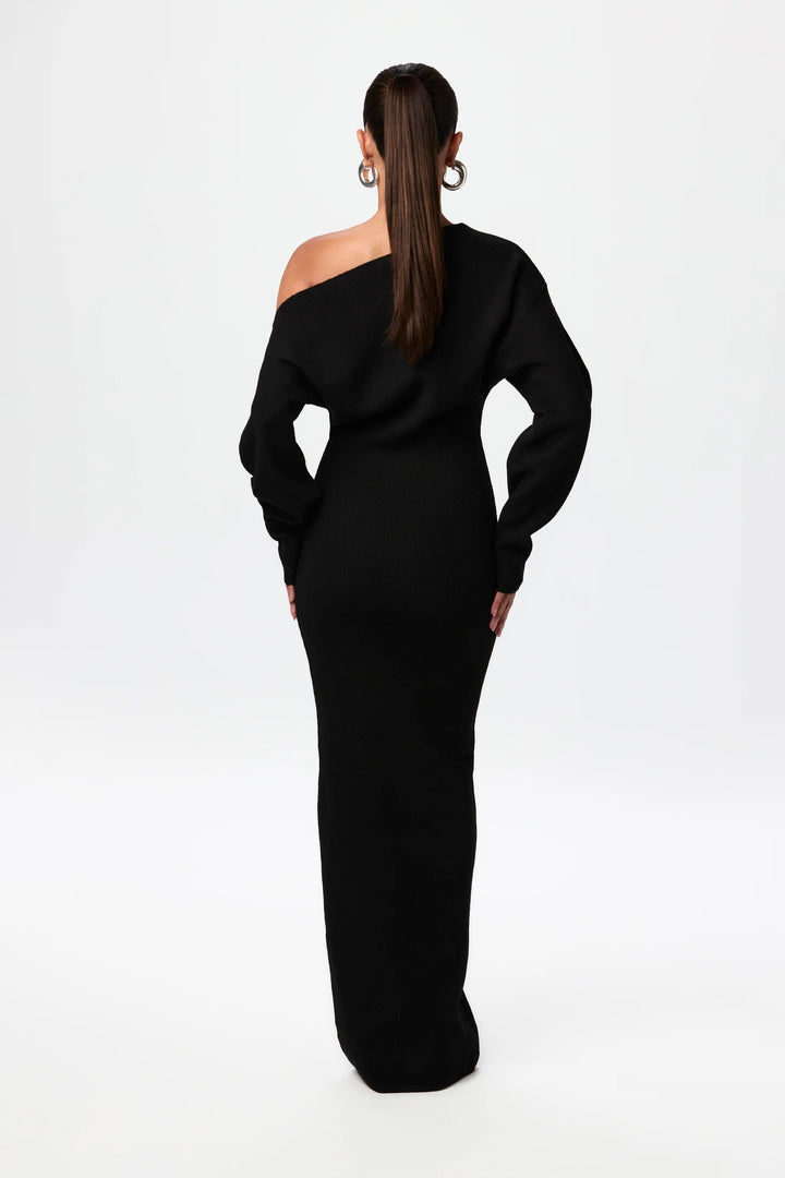 Robe pull épaule dénudée | Confort chic