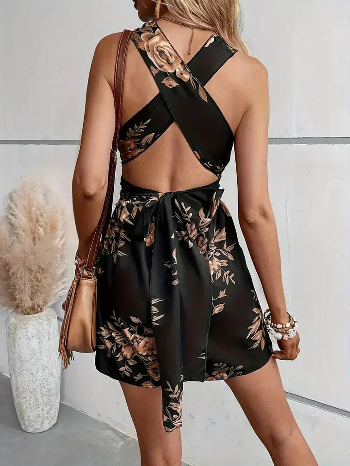 Robe courte fleurie sans manches | Élégance estivale légère