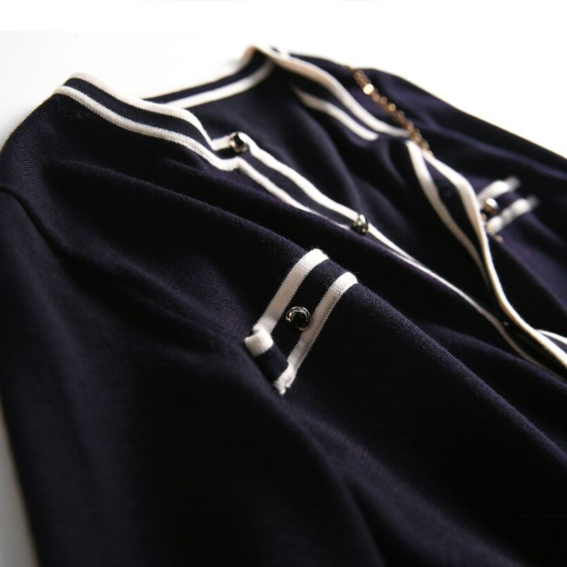 Cardigan chic contrasté | Élégance quotidienne
