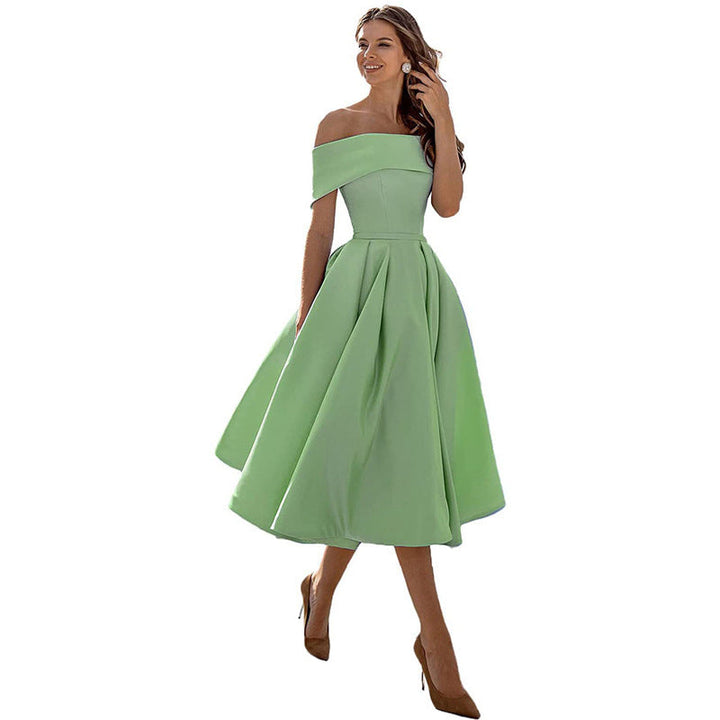 Robe satinée bustier midi | Élégance intemporelle et coupe princesse