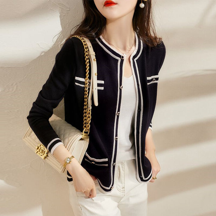 Cardigan chic contrasté | Élégance quotidienne