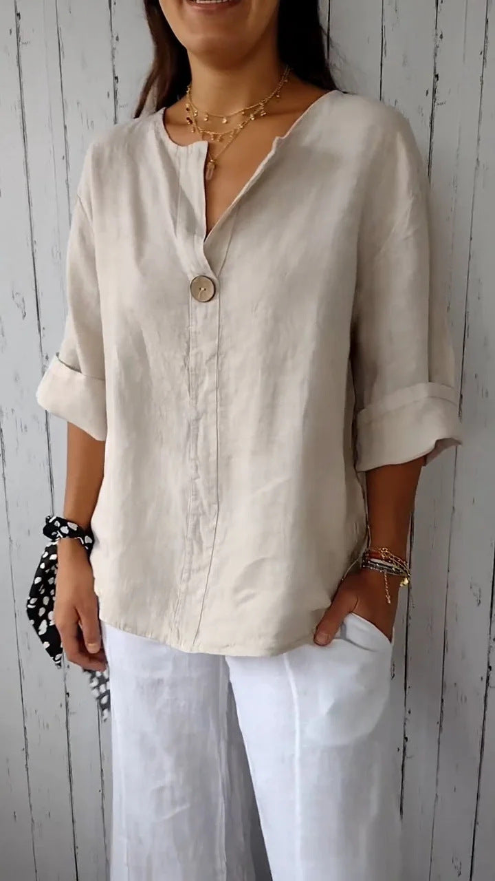 Chemise ample à col en V avec bouton | Élégance simple et coupe fluide