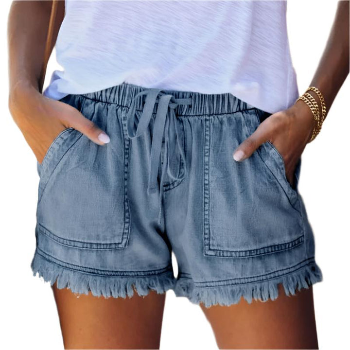 Short taille haute en denim avec détails frangés | Parfait pour les journées décontractées