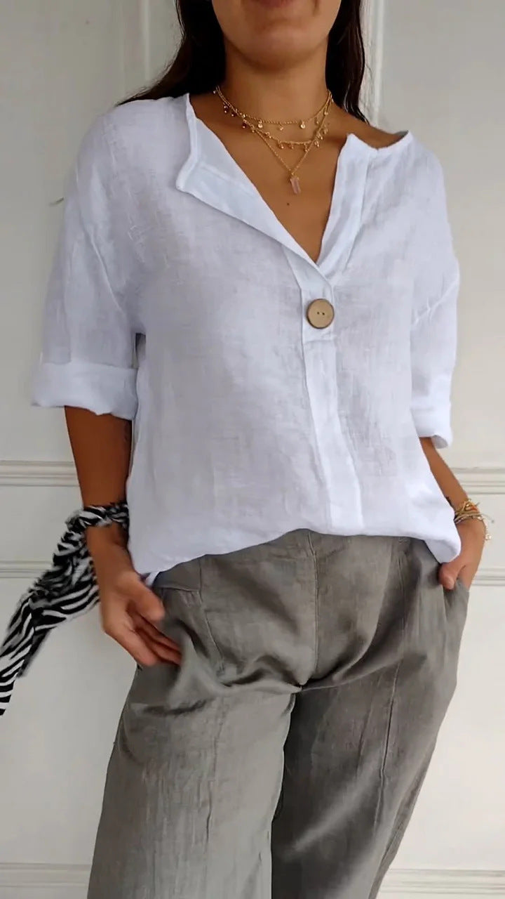 Chemise ample à col en V avec bouton | Élégance simple et coupe fluide