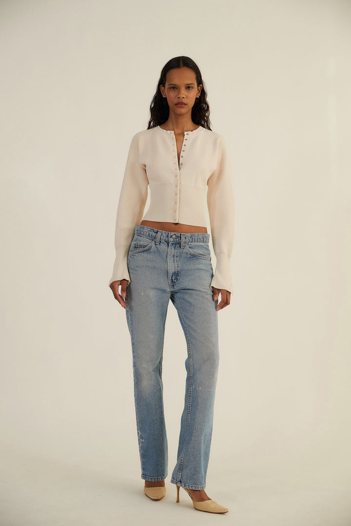 Gilet cintré à boutons | Élégance minimaliste au quotidien