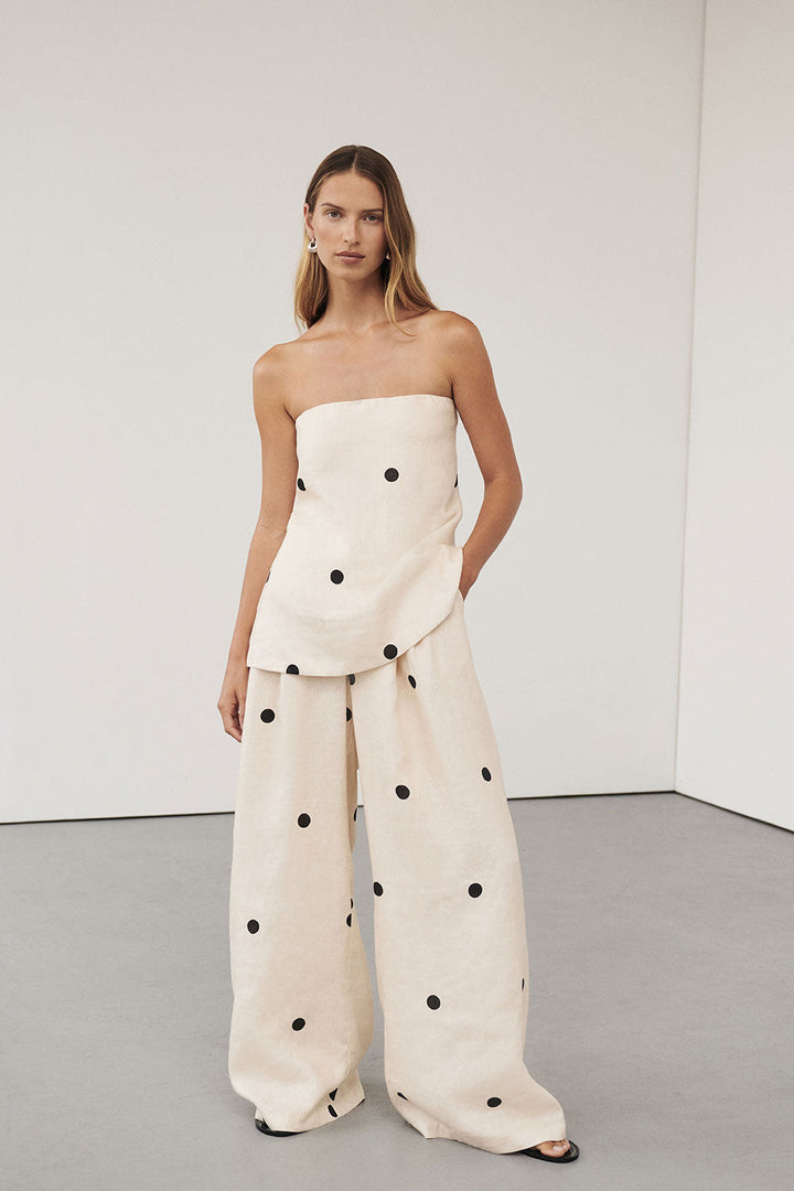 Ensemble à pois ample | Look estival moderne et fluide