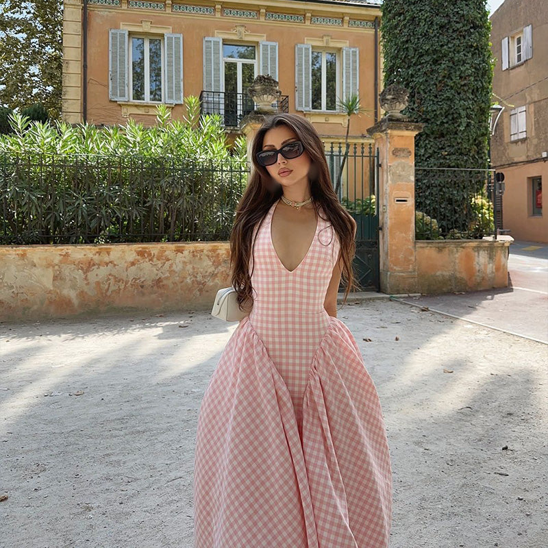 Robe midi à carreaux | Charme estival et silhouette flatteuse