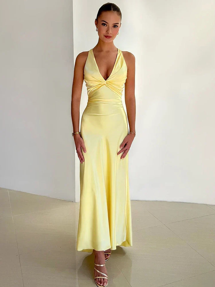 Robe longue satinée | Élégance lumineuse pour vos soirées