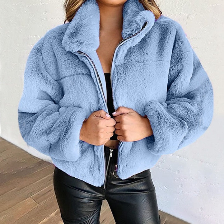 Veste en fausse fourrure zippée | Douceur hivernale