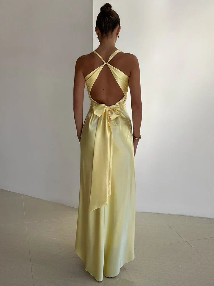 Robe longue satinée | Élégance lumineuse pour vos soirées