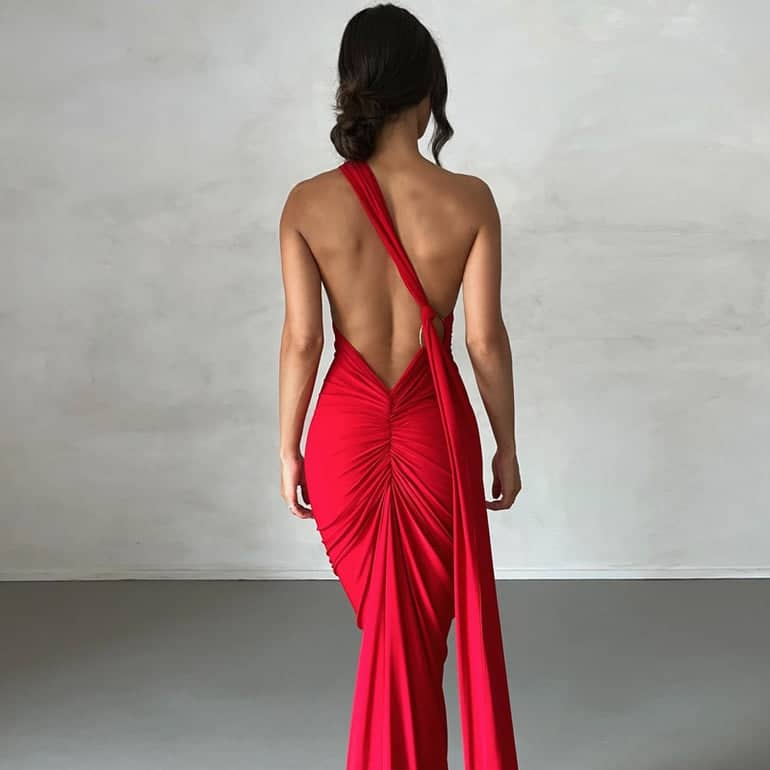Robe longue asymétrique | Élégance soirée