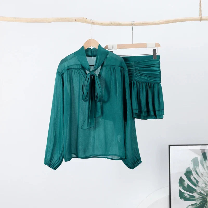 Ensemble blouse & jupe | Élégance festive