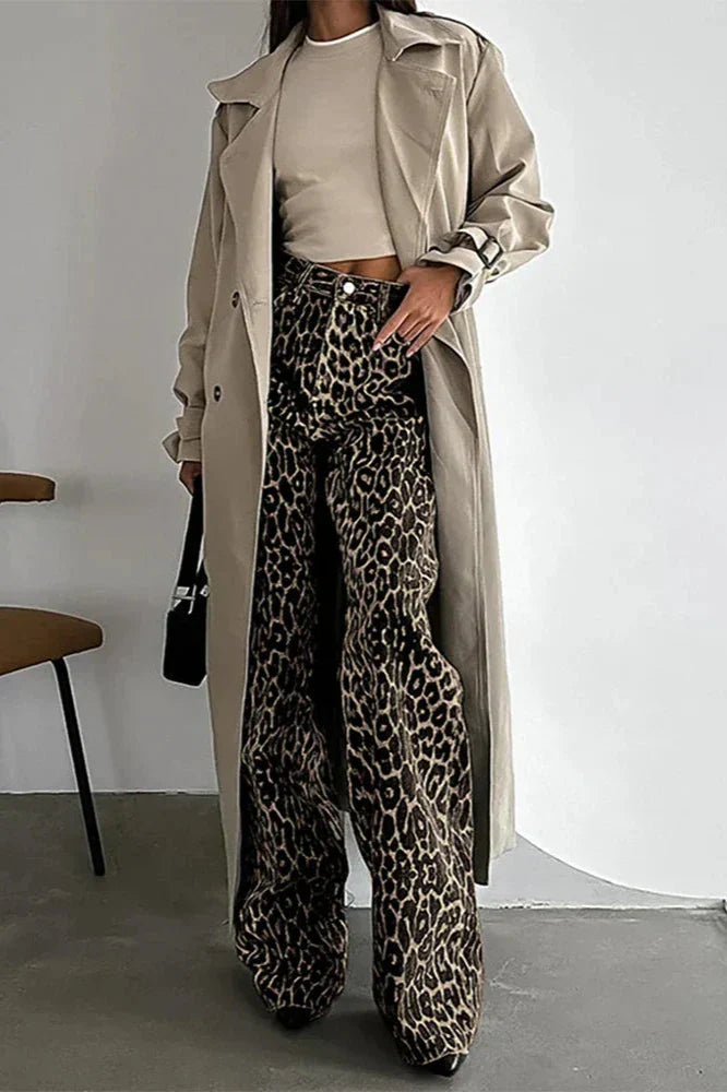 Pantalon évasé à imprimé animal | Tendance et audacieux