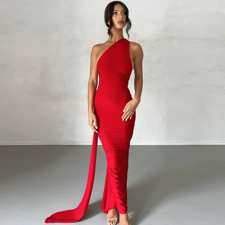 Robe longue asymétrique | Élégance soirée