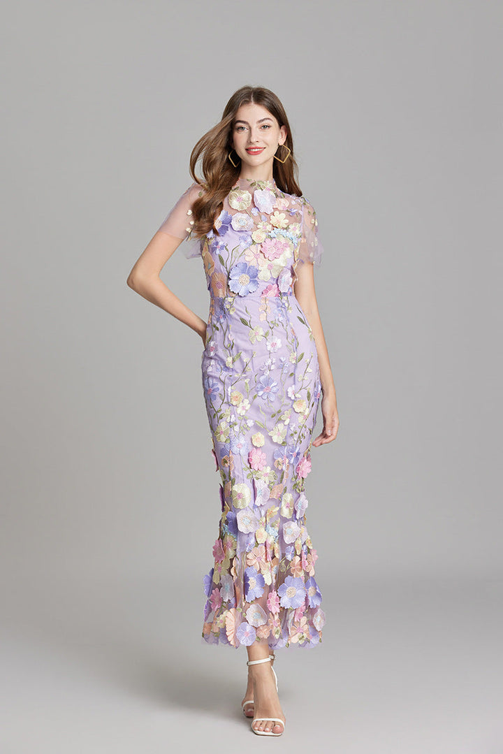 Robe longue brodée | Élégance florale pour les occasions spéciales
