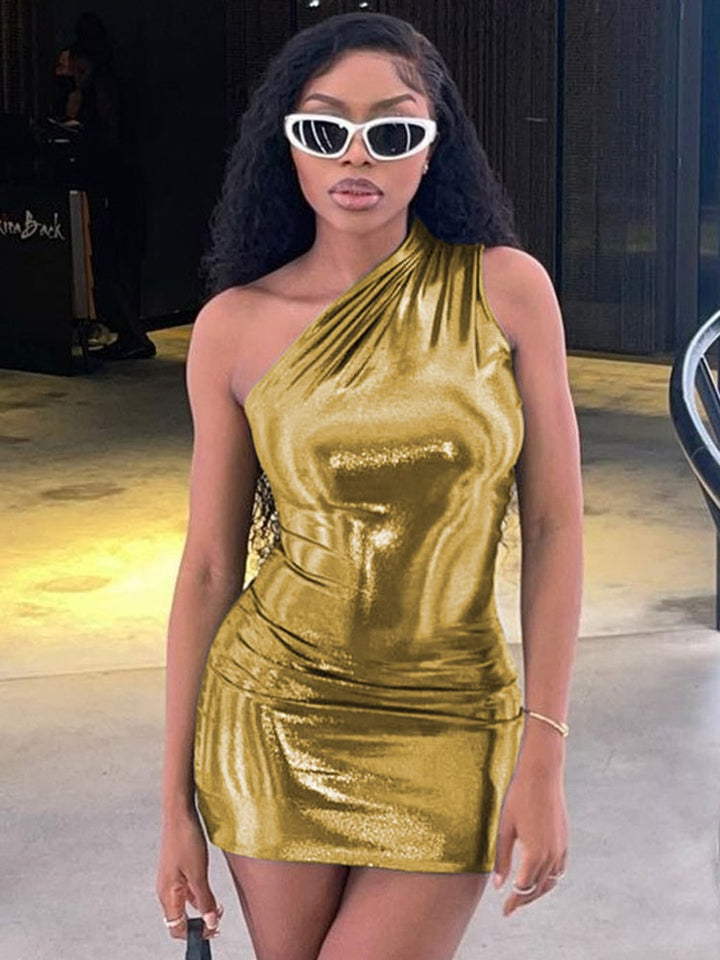 Robe une épaule courte | Style audacieux pour soirées glamour