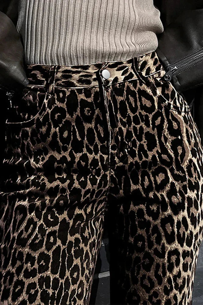 Pantalon évasé à imprimé animal | Tendance et audacieux