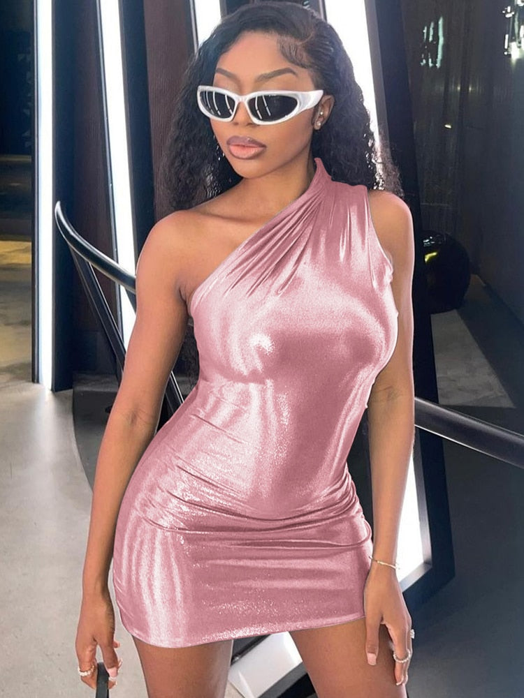 Robe une épaule courte | Style audacieux pour soirées glamour