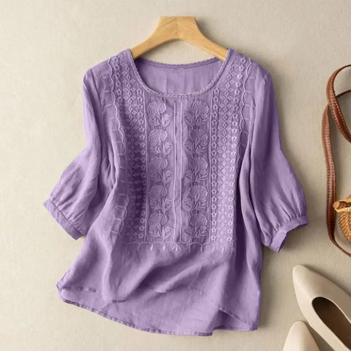 Blouse brodée ample | Détail bohème et confort raffiné