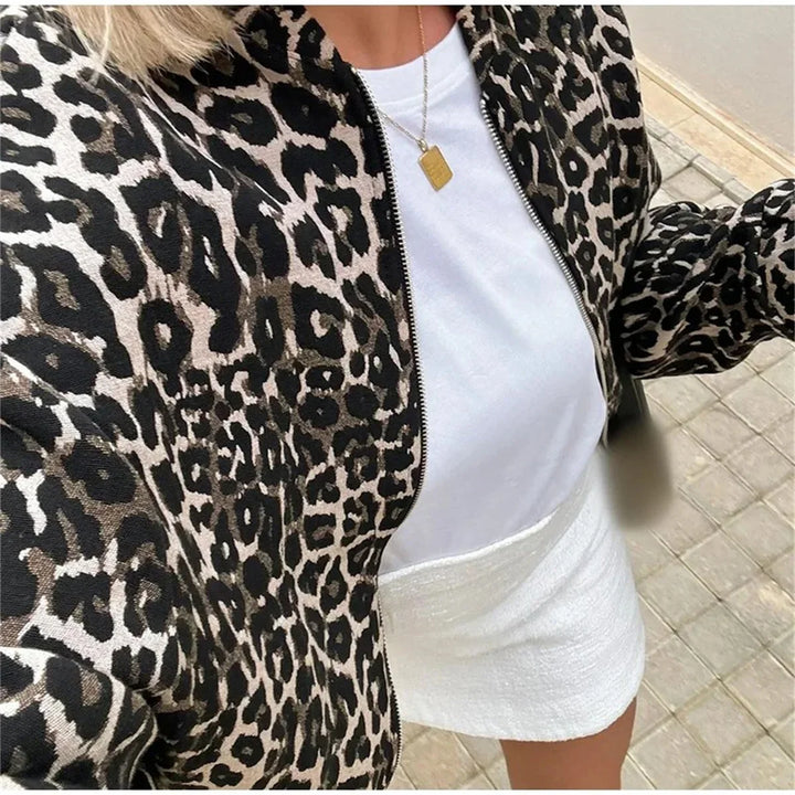 Veste bomber imprimé léopard | Tendance audacieuse et urbaine