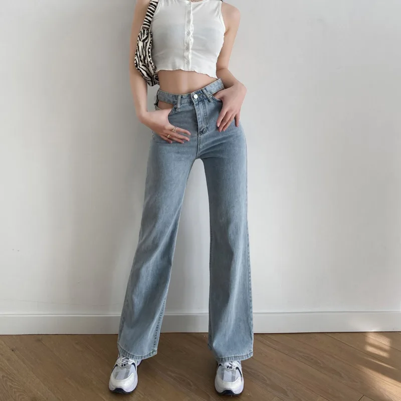 Jean taille haute tendance | Coupe originale découpée