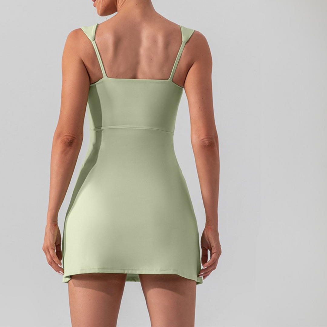 Robe de Sport Femme à Bretelles Larges | Élégance Minimaliste & Performance Quotidienne