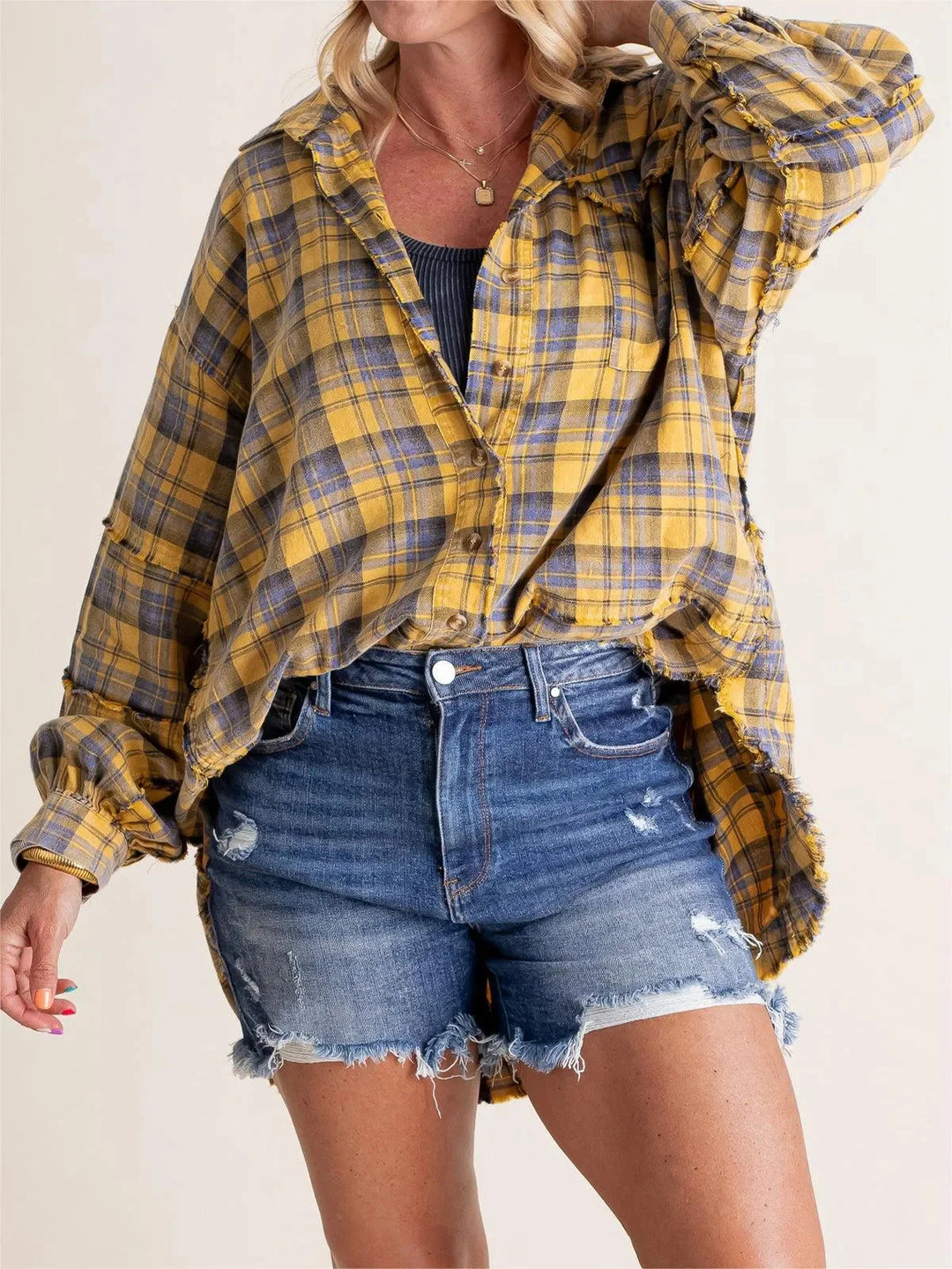 Chemise à carreaux longue | Look décontracté tendance