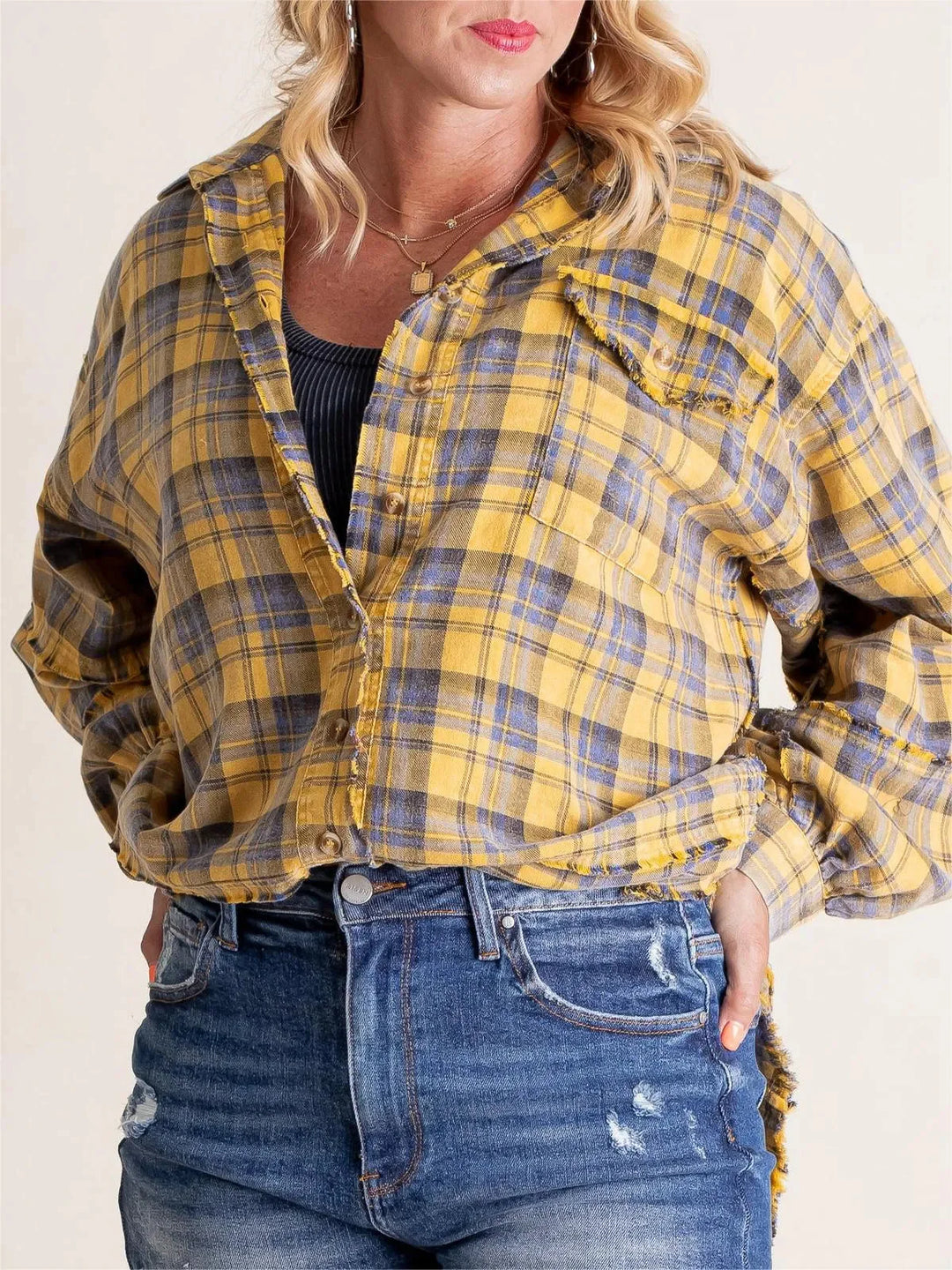 Chemise à carreaux longue | Look décontracté tendance