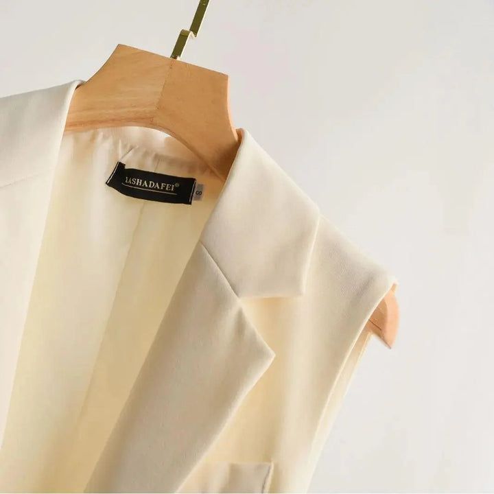 Blazer sans manches femme | Élégance avec col à revers