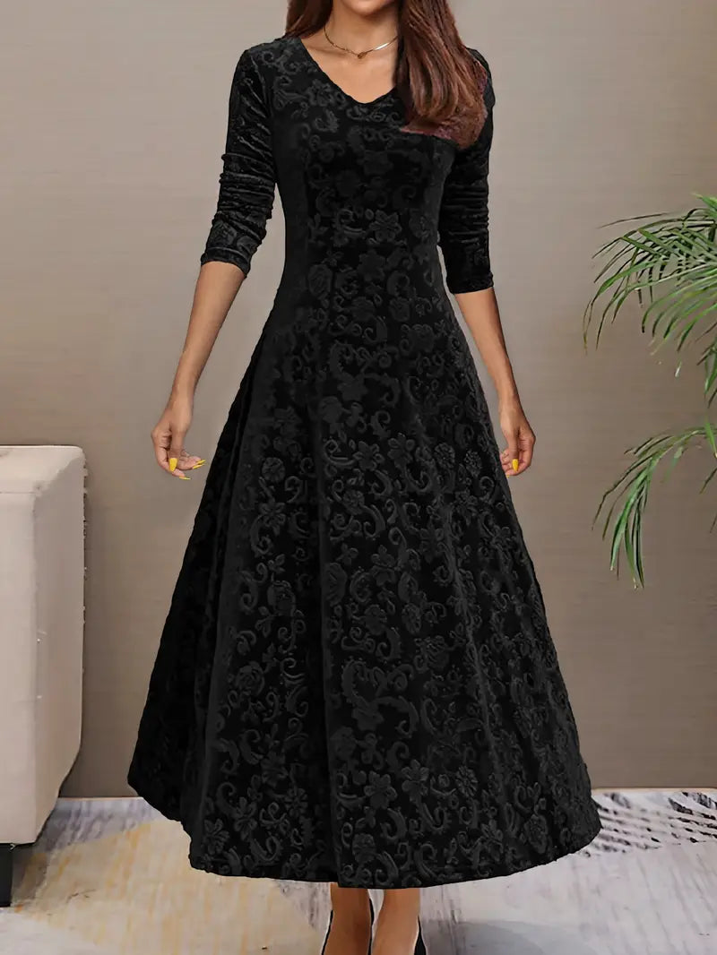 Robe longue évasée à motif brodé | Élégance intemporelle