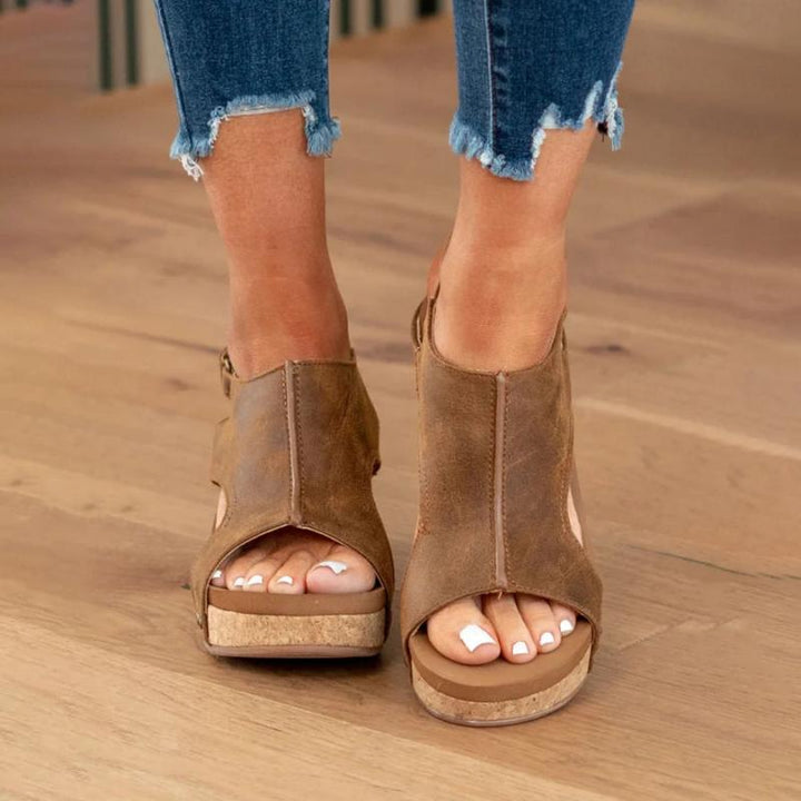 Sandales compensées | Maintien et style au quotidien