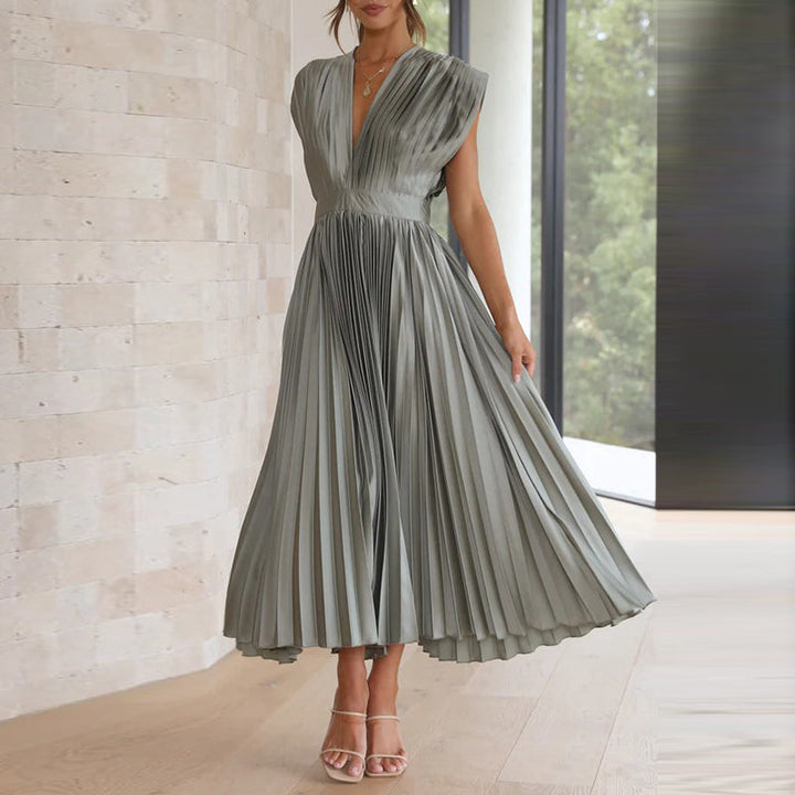 Robe plissée sans manches | Élégance intemporelle