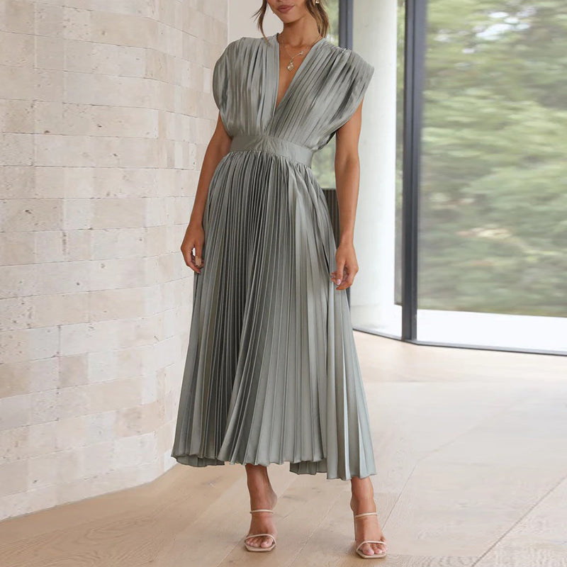 Robe plissée sans manches | Élégance intemporelle