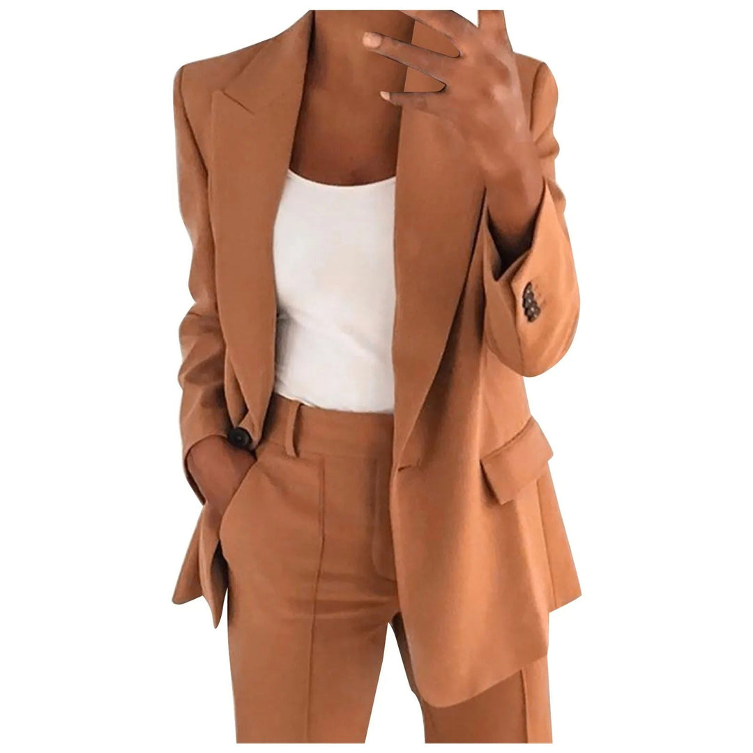 Ensemble tailleur femme | Élégance professionnelle