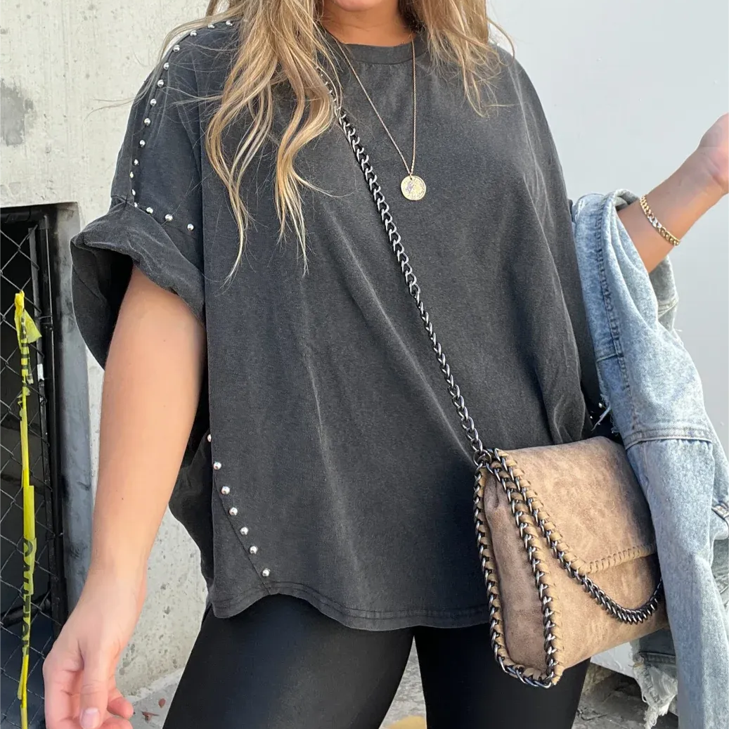 T-shirt ample à détails perlés | Style décontracté chic