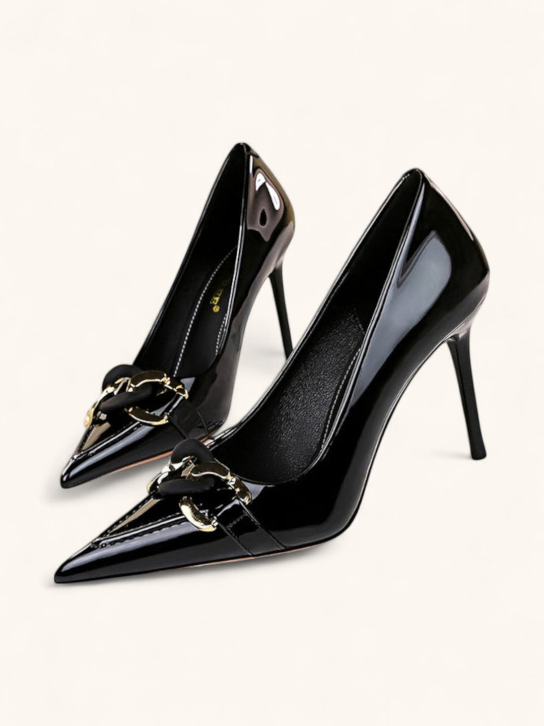 Escarpins à talons hauts bout pointu | Élégance avec détail chaîne