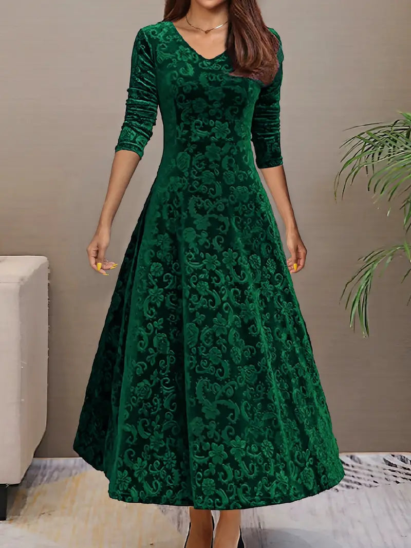 Robe longue évasée à motif brodé | Élégance intemporelle