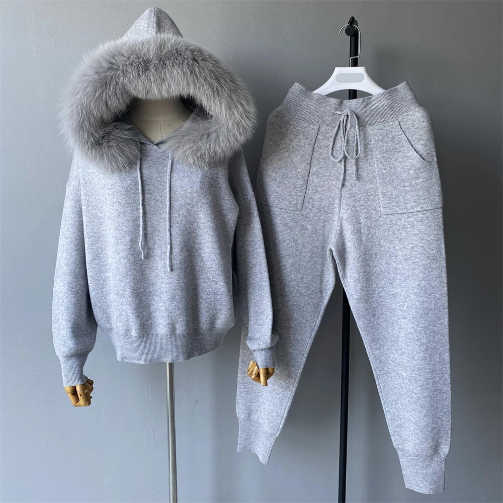 Isabelle - Ensemble Tricoté Élégant avec Col en Fourrure de Renard