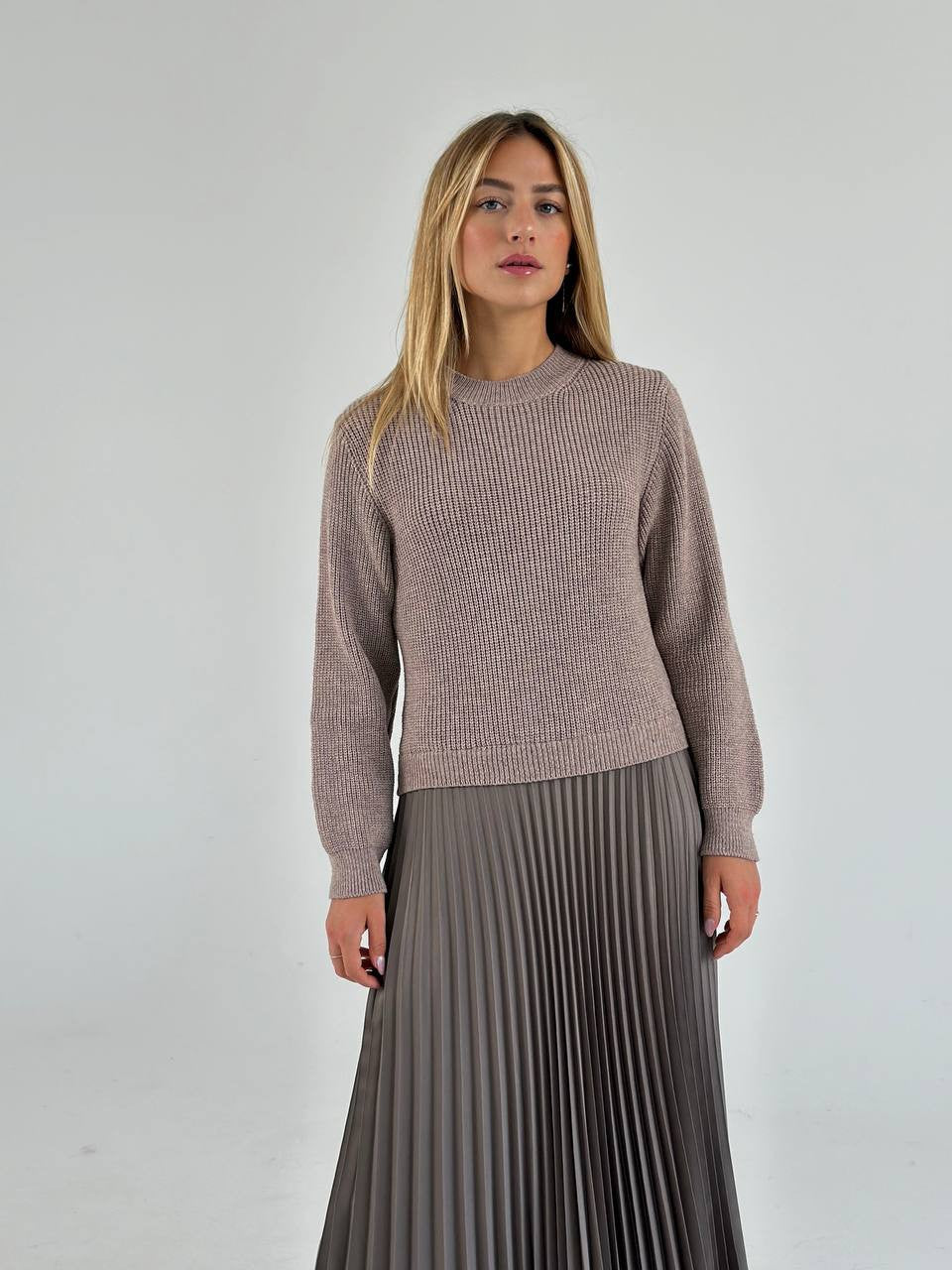 Robe longue plissée | Élégance en mouvement