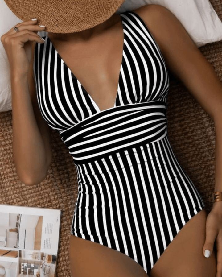 Maillot une pièce rayé | Élégance et maintien à la plage