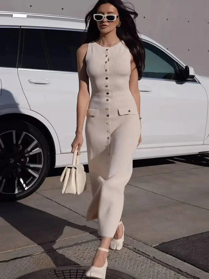 Robe sans manches boutonnée | Élégance du quotidien