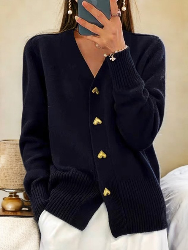 Cardigan à boutons cœur | Charme décontracté raffiné